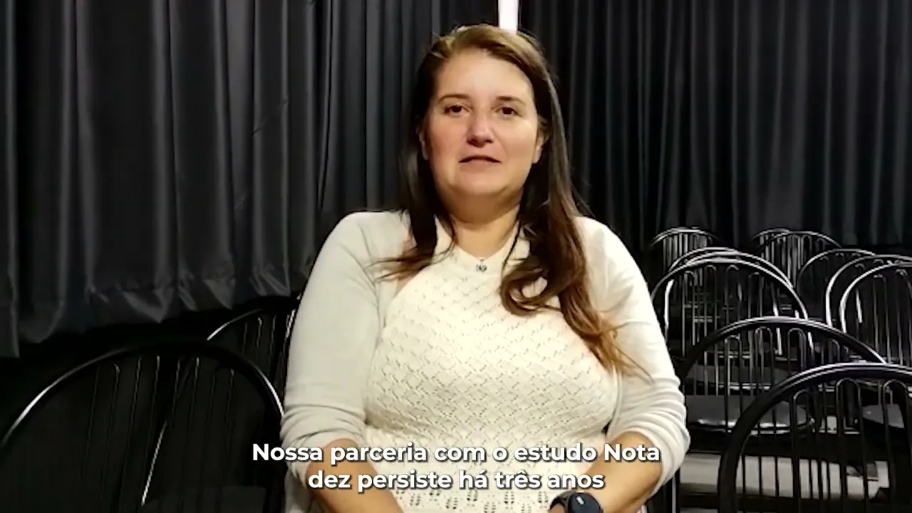 Veja o que o Diretor do Colégio XPTO tem a dizer sobre o Estudo Nota 10